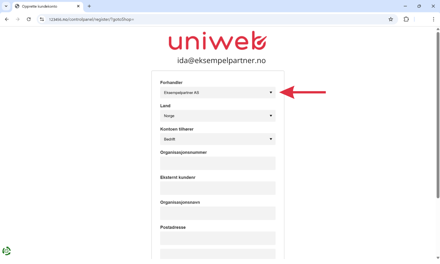 3 - UNIWEB - opprette kundekonto i kontrollpanelet.png